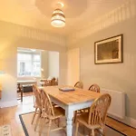 度假居 Host & - Heather House *
